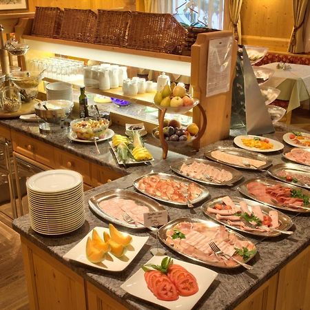 Pension Brunhild San Leonardo in Passiria Dış mekan fotoğraf